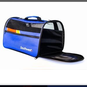 Pet carrier for travel